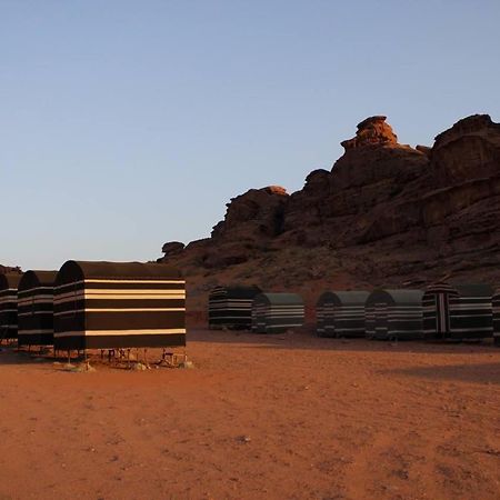 Hotel Sunrise Camp Wadi Rum Exteriér fotografie