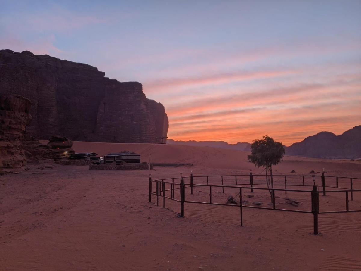 Hotel Sunrise Camp Wadi Rum Exteriér fotografie